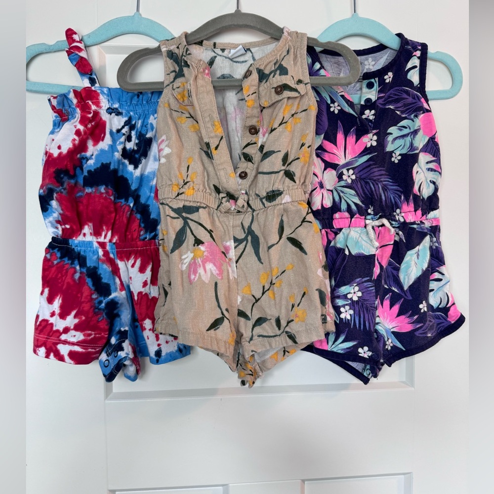 Lot of 6M Rompers!
